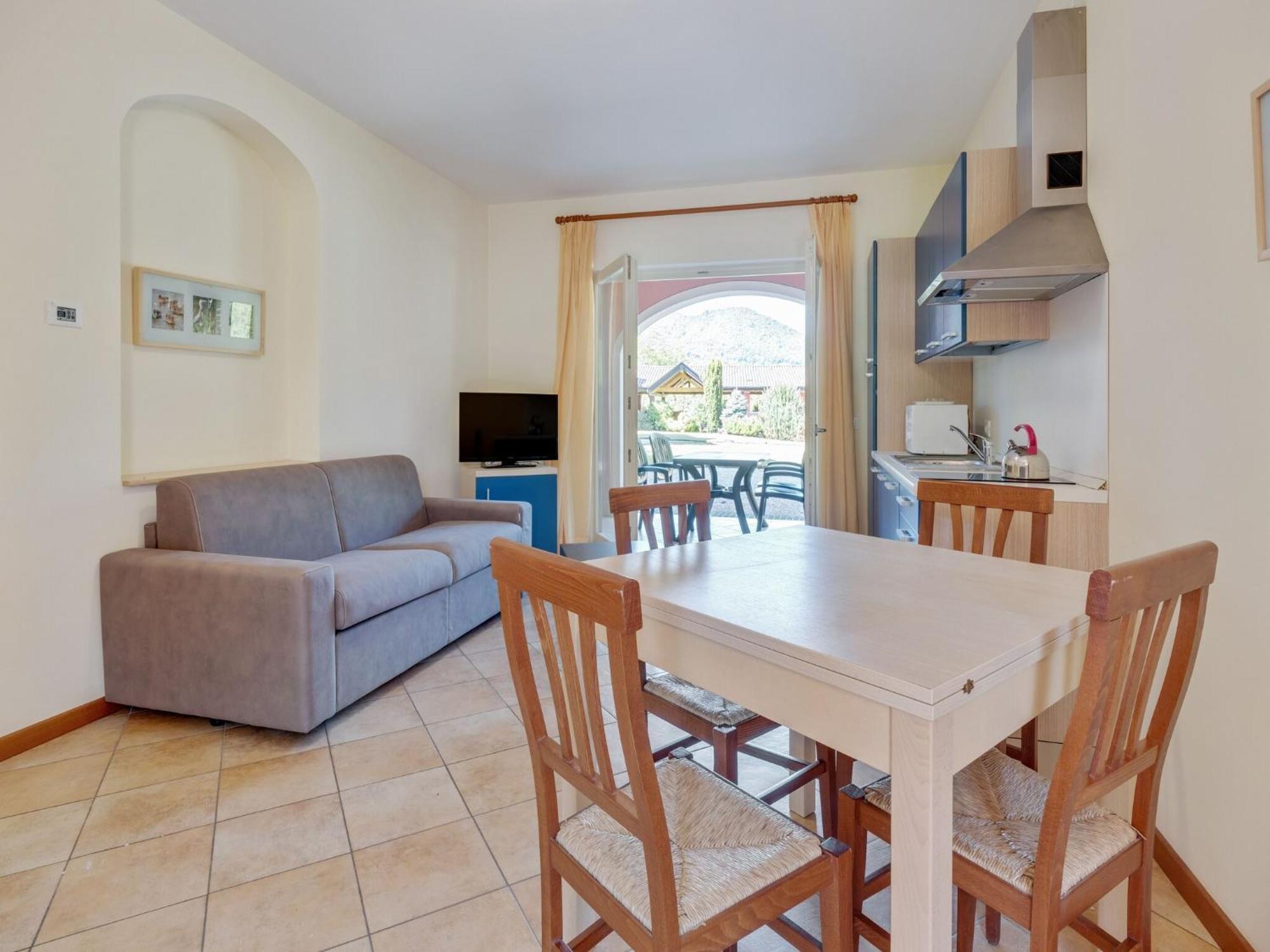 Crone Spacious Apartment In Idro With Shared Pool מראה חיצוני תמונה