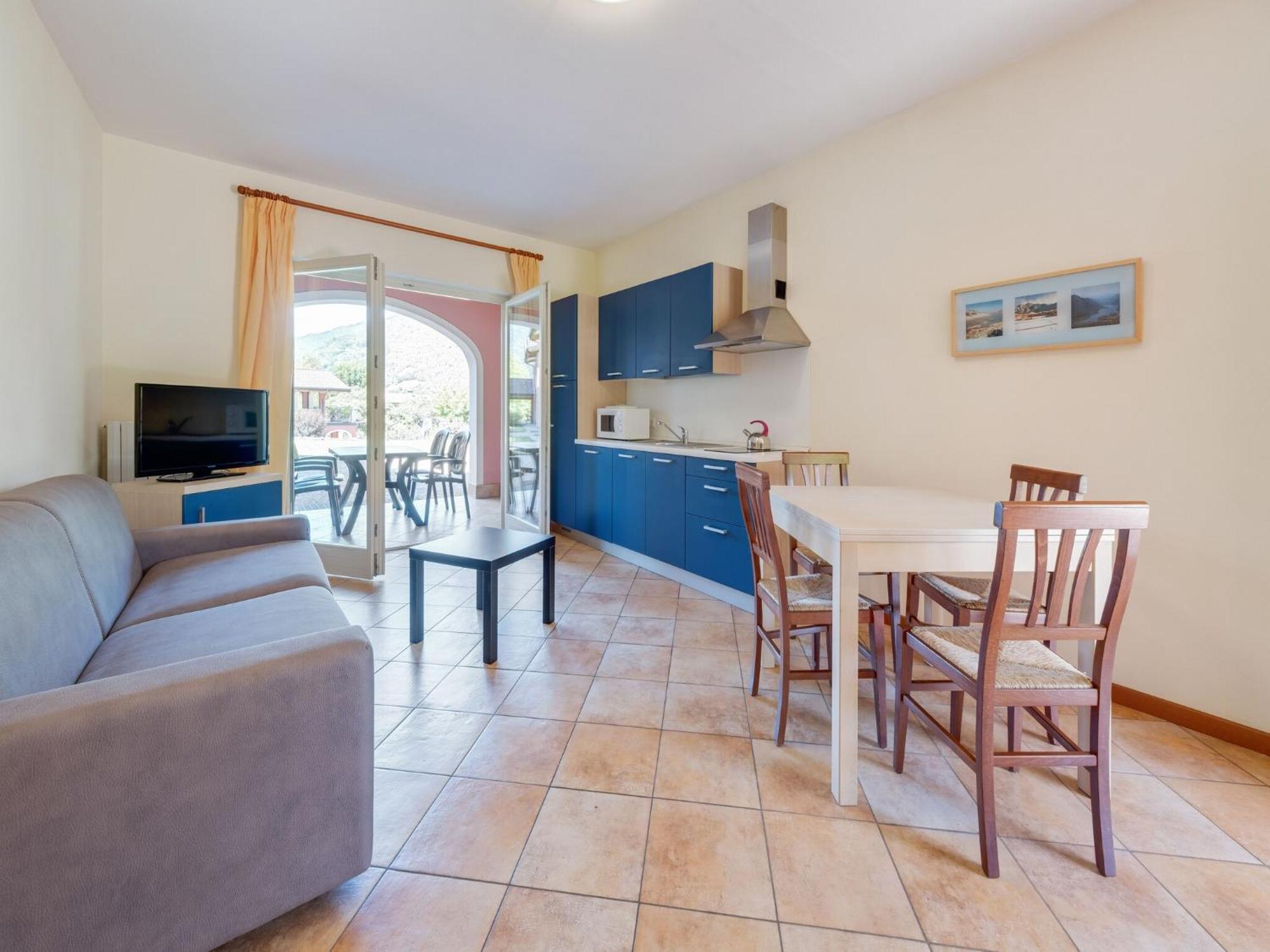 Crone Spacious Apartment In Idro With Shared Pool מראה חיצוני תמונה