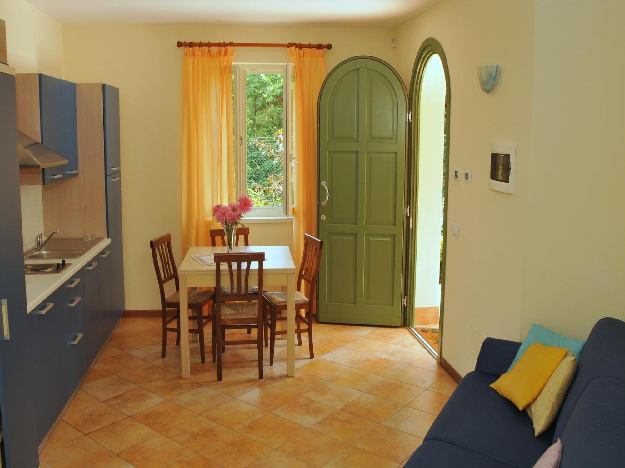 Crone Spacious Apartment In Idro With Shared Pool מראה חיצוני תמונה